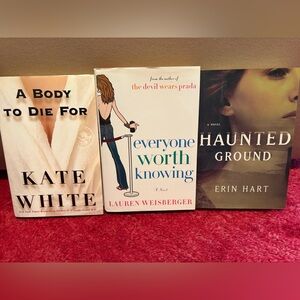 Hardcover Book Bundle - Popular Fiction
